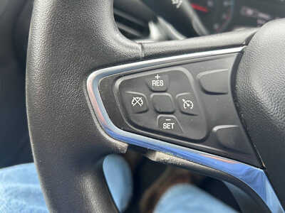 2016 Chevrolet Malibu, $9500. Photo 11