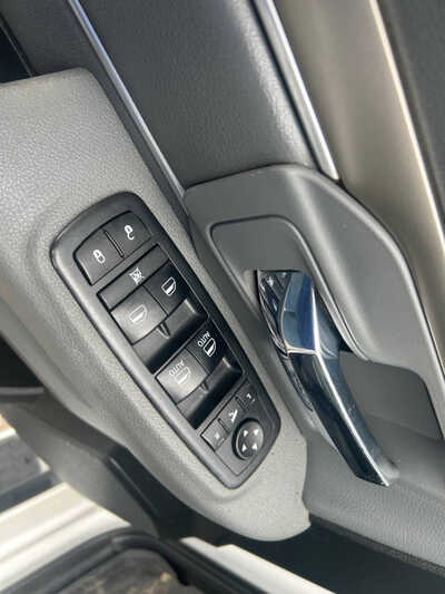 2019 RAM 1500 Crew Cab, $16500. Photo 10