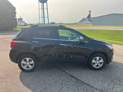 2019 Chevrolet Trax, $10200. Photo 3
