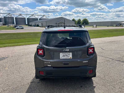 2020 Jeep Renegade, $10995. Photo 5