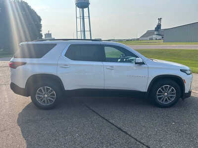 2022 Chevrolet Traverse, $18995. Photo 3