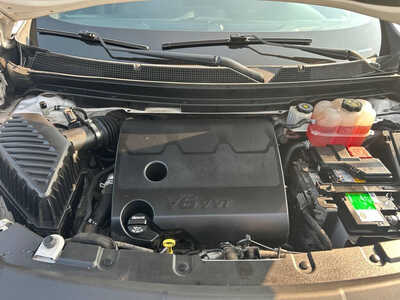 2022 Chevrolet Traverse, $18995. Photo 9