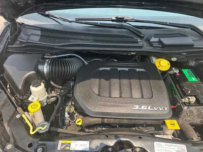 2017 Dodge Caravan, Grand, $10500. Photo 11