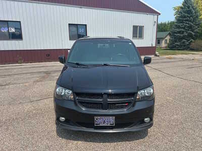 2017 Dodge Caravan, Grand, $10500. Photo 3
