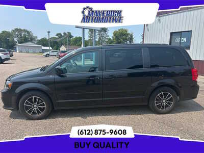 2017 Dodge Caravan, Grand, $10500. Photo 1