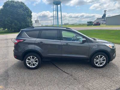 2018 Ford Escape, $13495. Photo 3