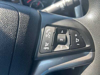 2015 Chevrolet Malibu, $5500. Photo 12