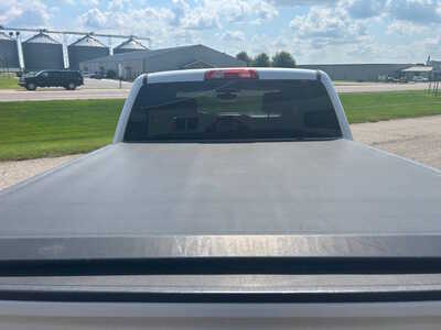 2016 Chevrolet 1500 Crew Cab, $15500. Photo 6