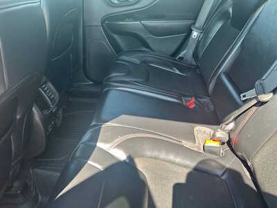 2020 Jeep Cherokee, $14900. Photo 10