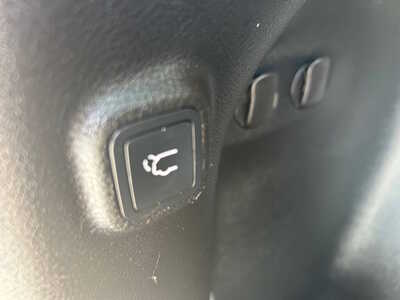 2020 Jeep Cherokee, $14900. Photo 8