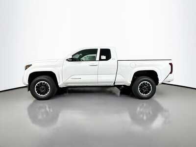 2026 Toyota Tacoma, $36860. Photo 4