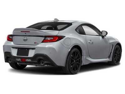 2025 Toyota GR86, $40757. Photo 5
