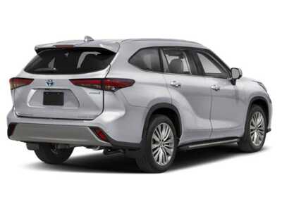 2026 Toyota Highlander, $58497. Photo 5