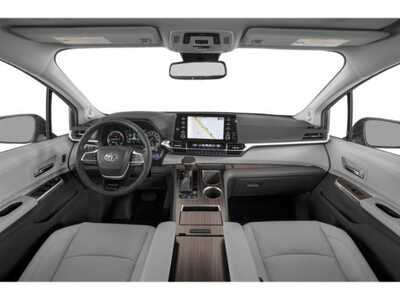 2026 Toyota Sienna, $57984. Photo 11