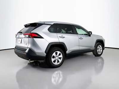 2025 Toyota RAV4, $30977. Photo 7