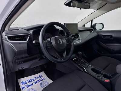2024 Toyota Corolla, $19977. Photo 9