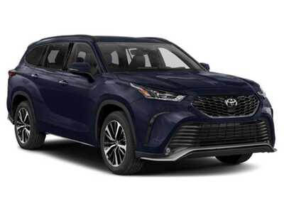 2022 Toyota Highlander, $29868. Photo 6