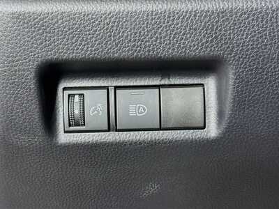 2025 Toyota RAV4, $31791. Photo 10