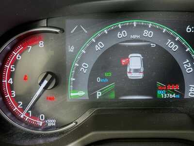 2025 Toyota RAV4, $31791. Photo 12