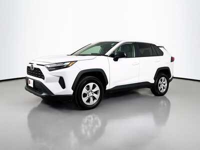 2025 Toyota RAV4, $30977. Photo 3