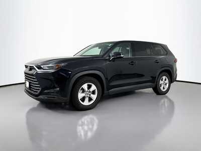 2025 Toyota Grand Highlander, $43477. Photo 3