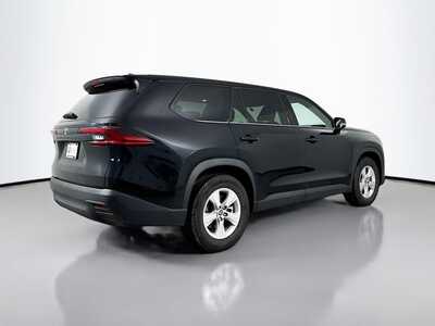 2025 Toyota Grand Highlander, $43477. Photo 7