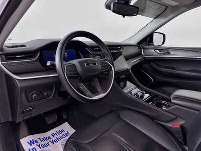 2021 Jeep Grand Cherokee L, $26451. Photo 9