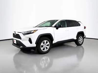 2025 Toyota RAV4, $31020. Photo 3