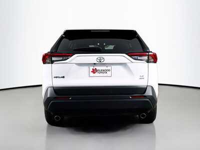 2025 Toyota RAV4, $31020. Photo 6