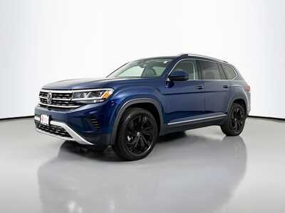 2021 Volkswagen Atlas, $24646. Photo 3