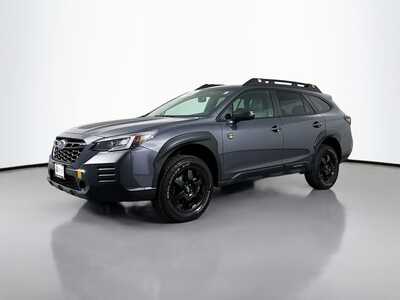 2022 Subaru Outback, $29977. Photo 3