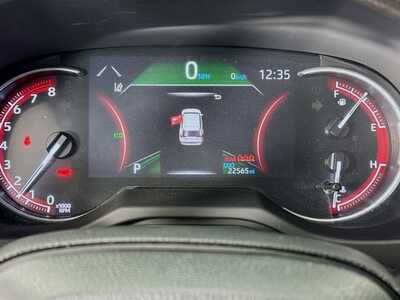 2025 Toyota RAV4, $30977. Photo 12