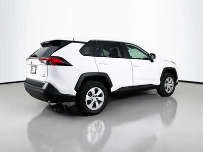 2025 Toyota RAV4, $30977. Photo 7