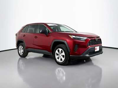 2024 Toyota RAV4, $28482. Photo 1