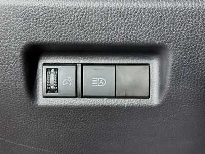 2025 Toyota RAV4, $30981. Photo 10