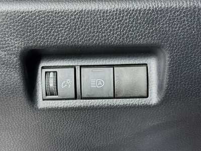 2024 Toyota RAV4, $28758. Photo 10