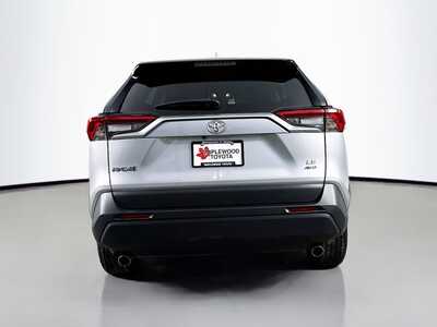 2024 Toyota RAV4, $28758. Photo 6