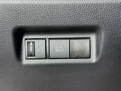 2024 Toyota RAV4, $28556. Photo 10