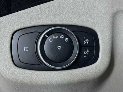 2020 Ford Transit Connect, $19977. Photo 10
