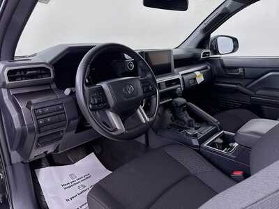 2025 Toyota 4Runner, $39748. Photo 9