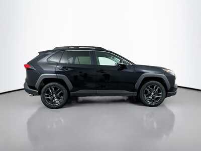 2024 Toyota RAV4, $31007. Photo 8