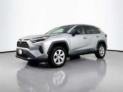 2025 Toyota RAV4, $30340. Photo 3
