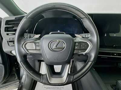 2023 Lexus RX, $47304. Photo 11