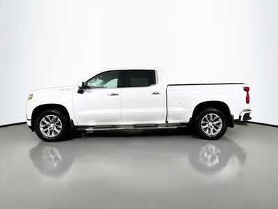 2022 Chevrolet Silverado 1500, $42572. Photo 4