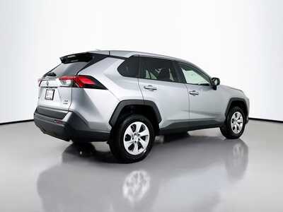 2025 Toyota RAV4, $30465. Photo 7