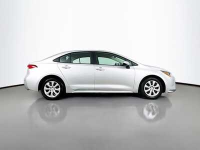 2023 Toyota Corolla, $18991. Photo 8