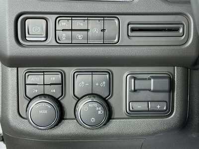2023 Chevrolet Tahoe, $50944. Photo 10