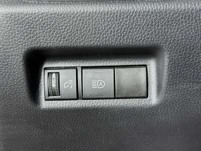 2024 Toyota RAV4, $28814. Photo 10