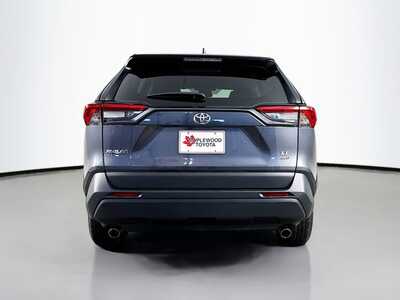 2024 Toyota RAV4, $28814. Photo 6