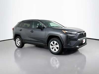 2024 Toyota RAV4, $28814. Photo 1